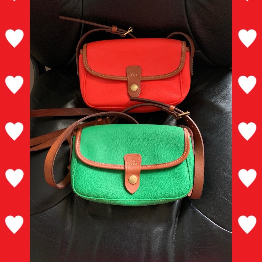 Dooney & Bourke Bags